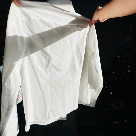 Talbots tapered fit wrinkle resistant stretch white top - Picture 12 of 15